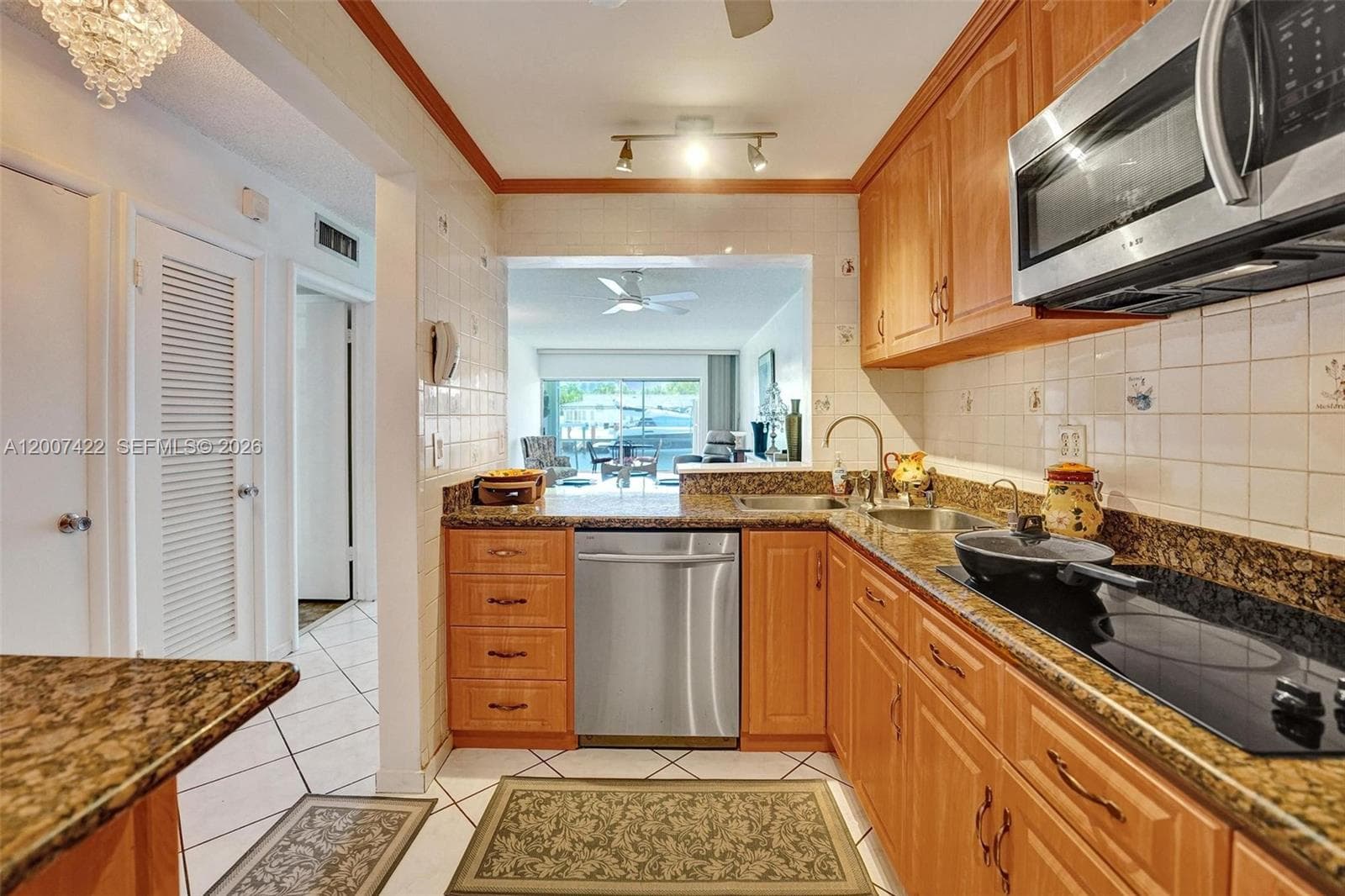 455 Paradise Isle Blvd 104 photo 24