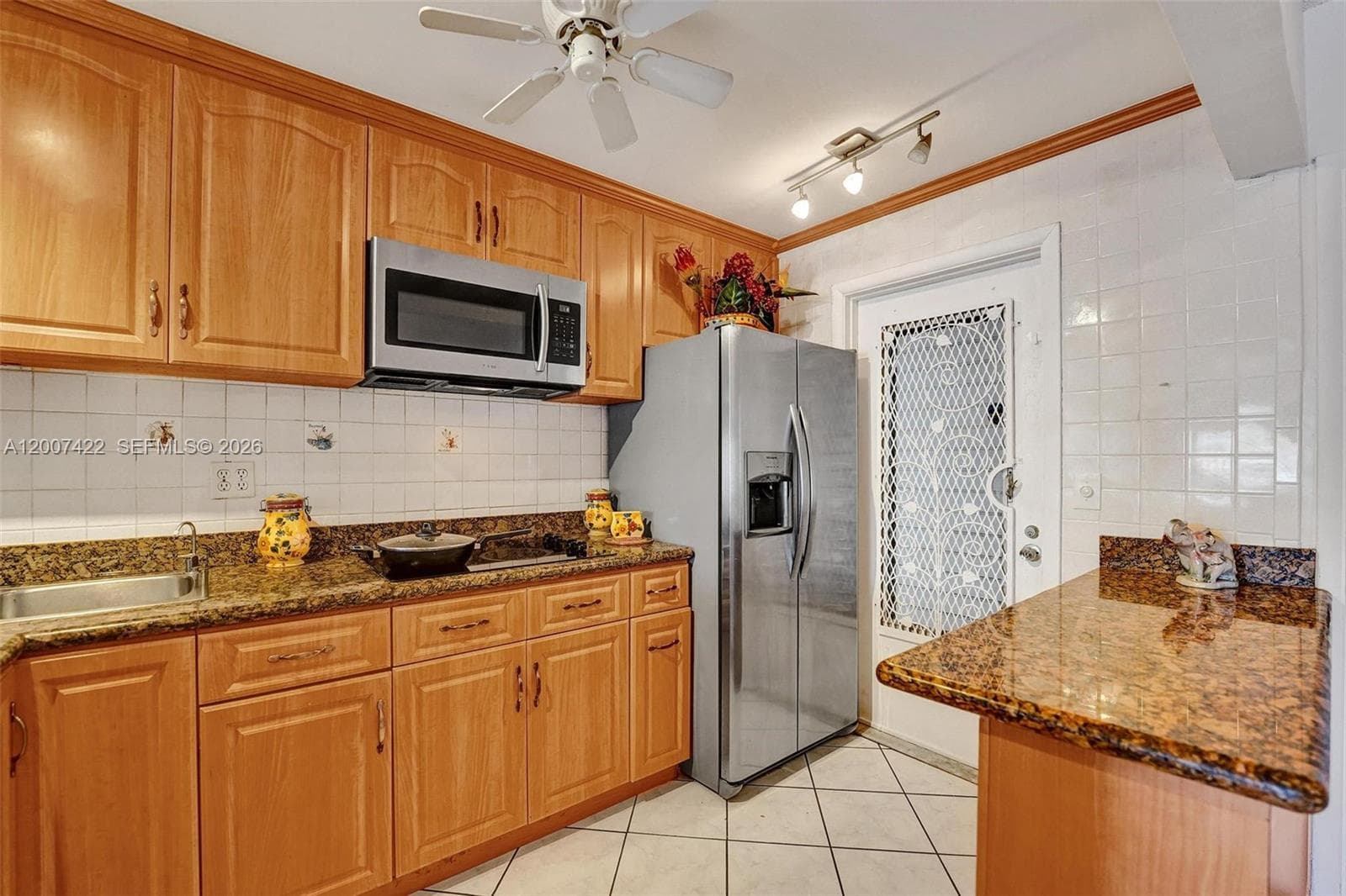 455 Paradise Isle Blvd 104 photo 21