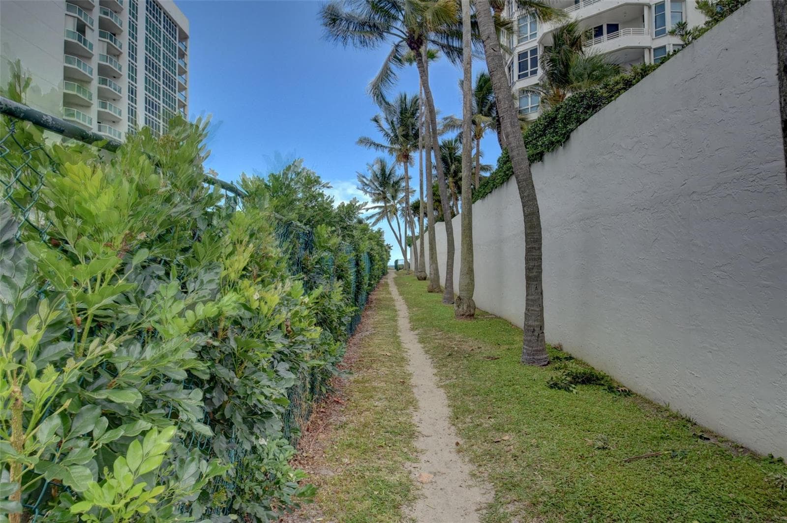 1461 S Ocean Boulevard S 321 photo 6