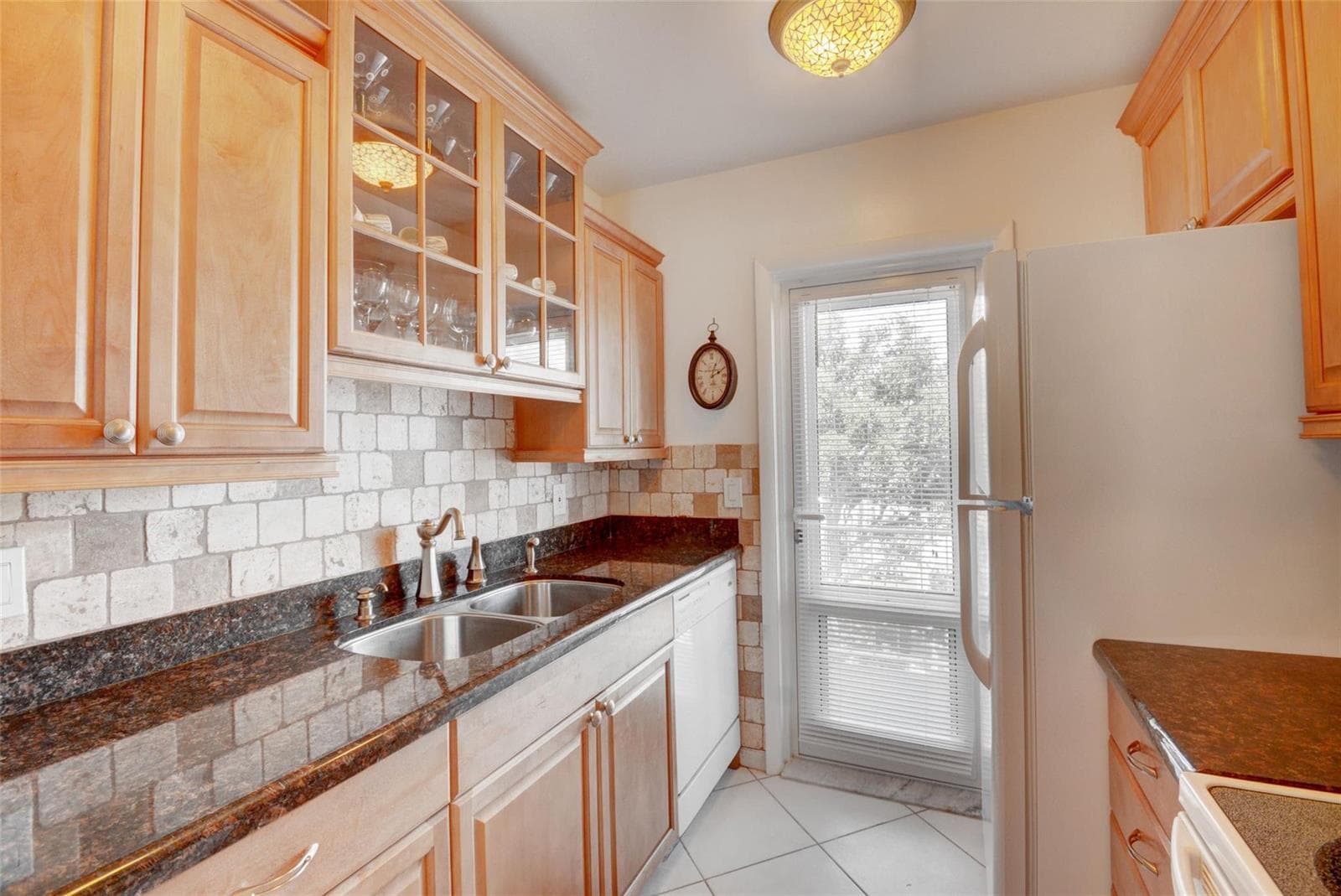 1461 S Ocean Boulevard S 321 photo 18