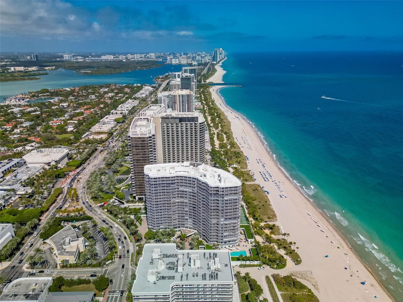 9601 Collins Ave T4 photo 10