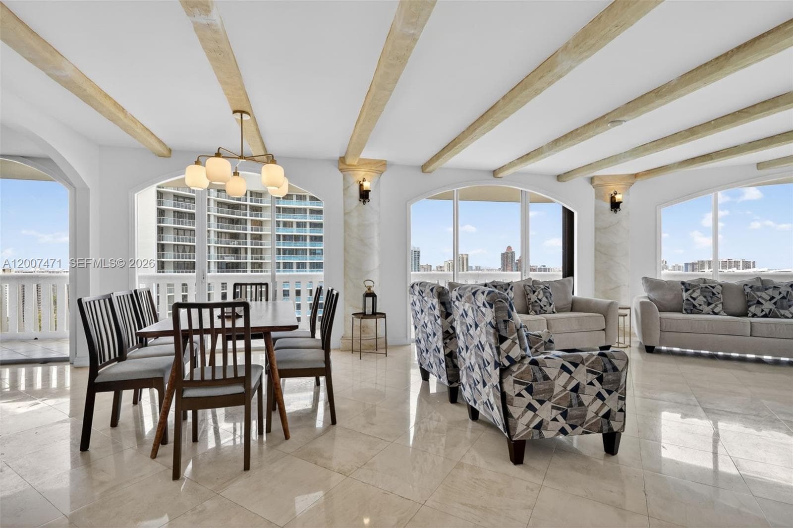 3000 Island Blvd 2305 photo 3