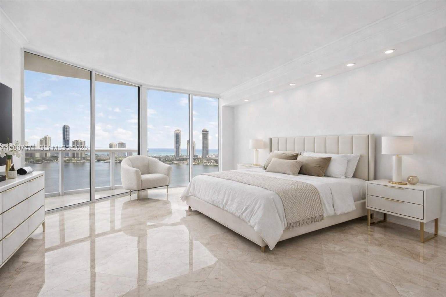3000 Island Blvd 2305 photo 24