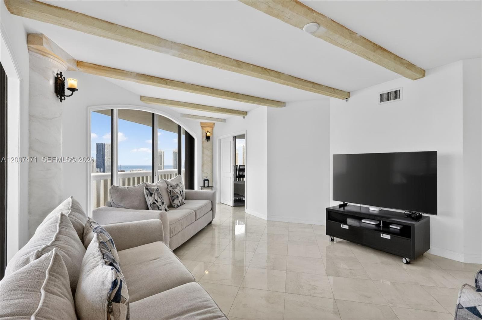 3000 Island Blvd 2305 photo 8