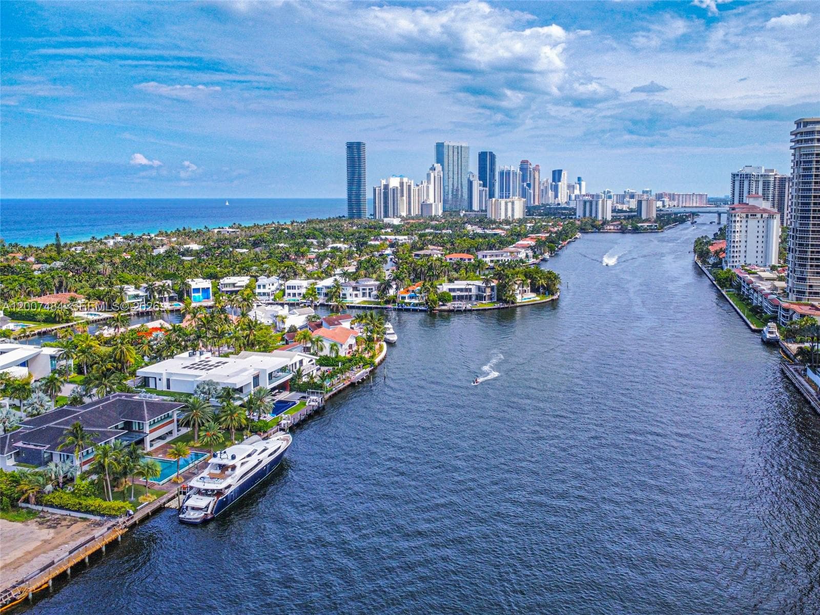 20505 Country Club Dr 931 photo 7