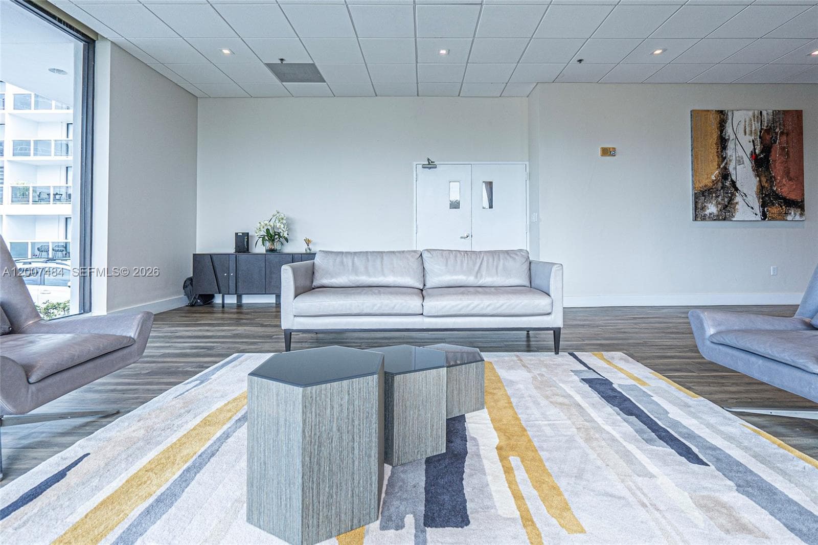 20505 Country Club Dr 931 photo 15