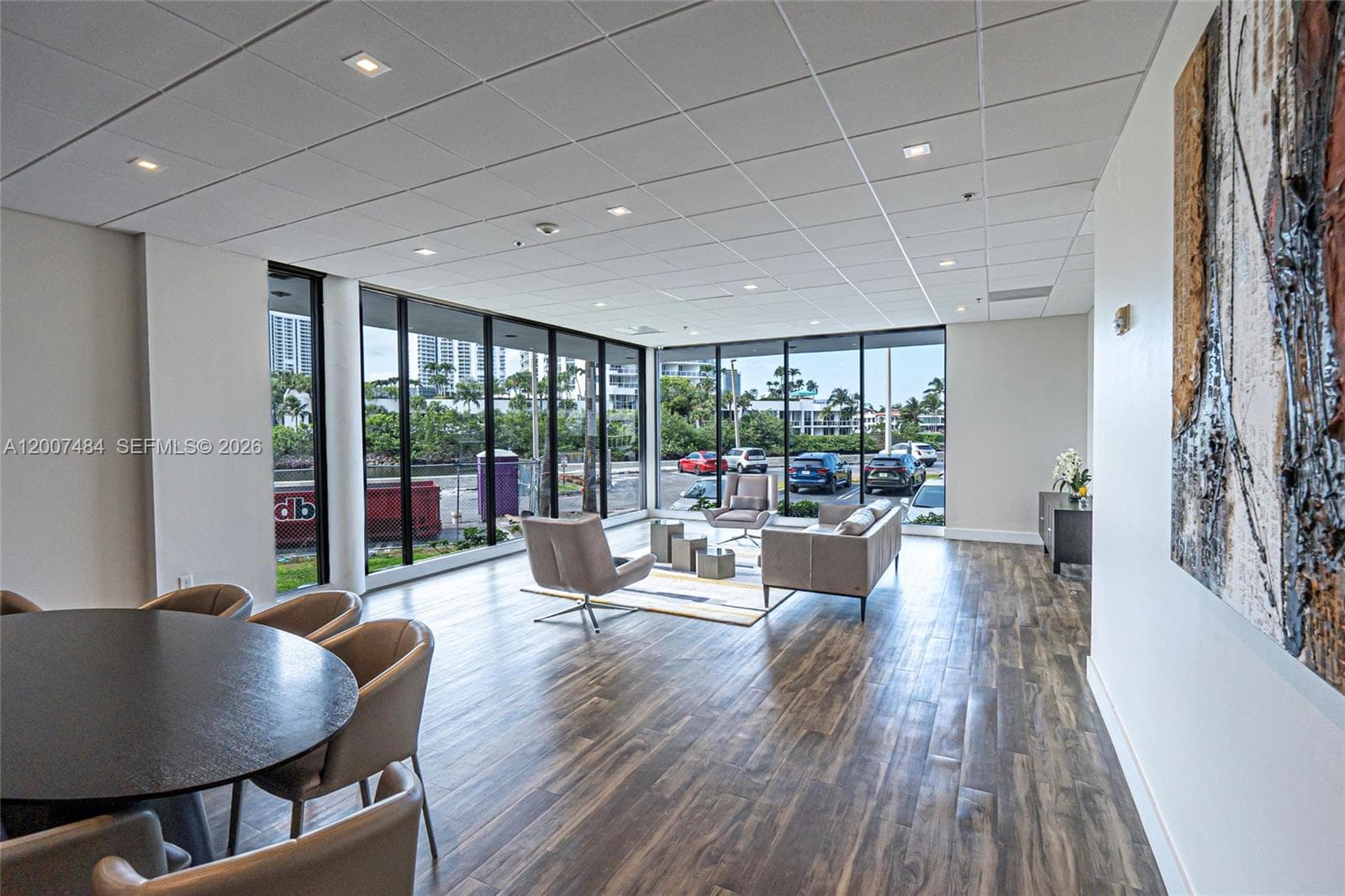 20505 Country Club Dr 931 photo 25