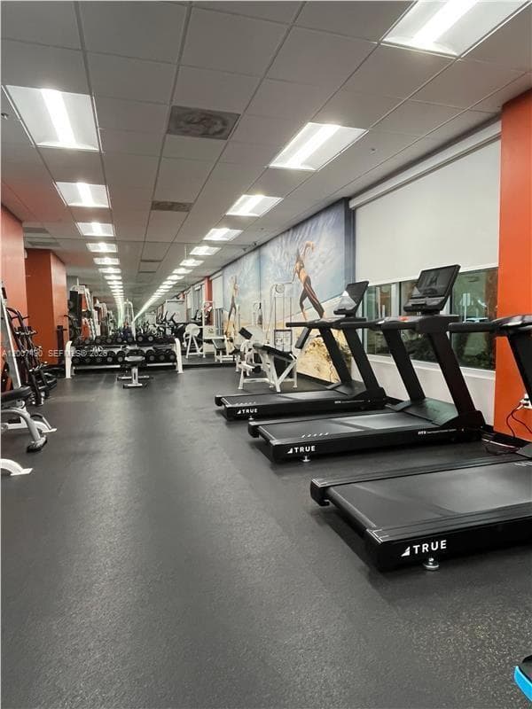 19380 Collins Ave 805 photo 2