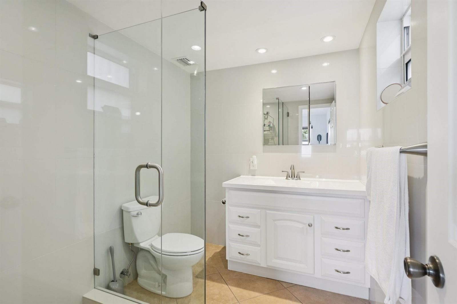 3031 NE 51st Street 201w photo 21