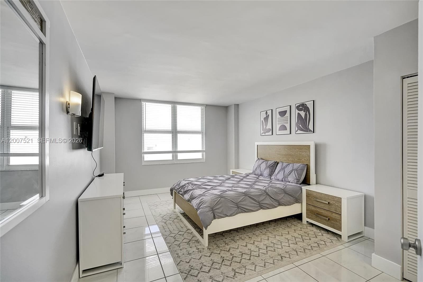 3725 S Ocean Dr 1519 photo 10