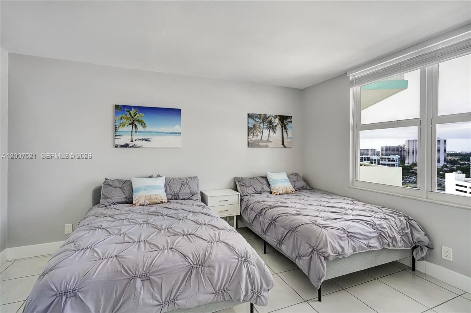 3725 S Ocean Dr 1519 photo 15