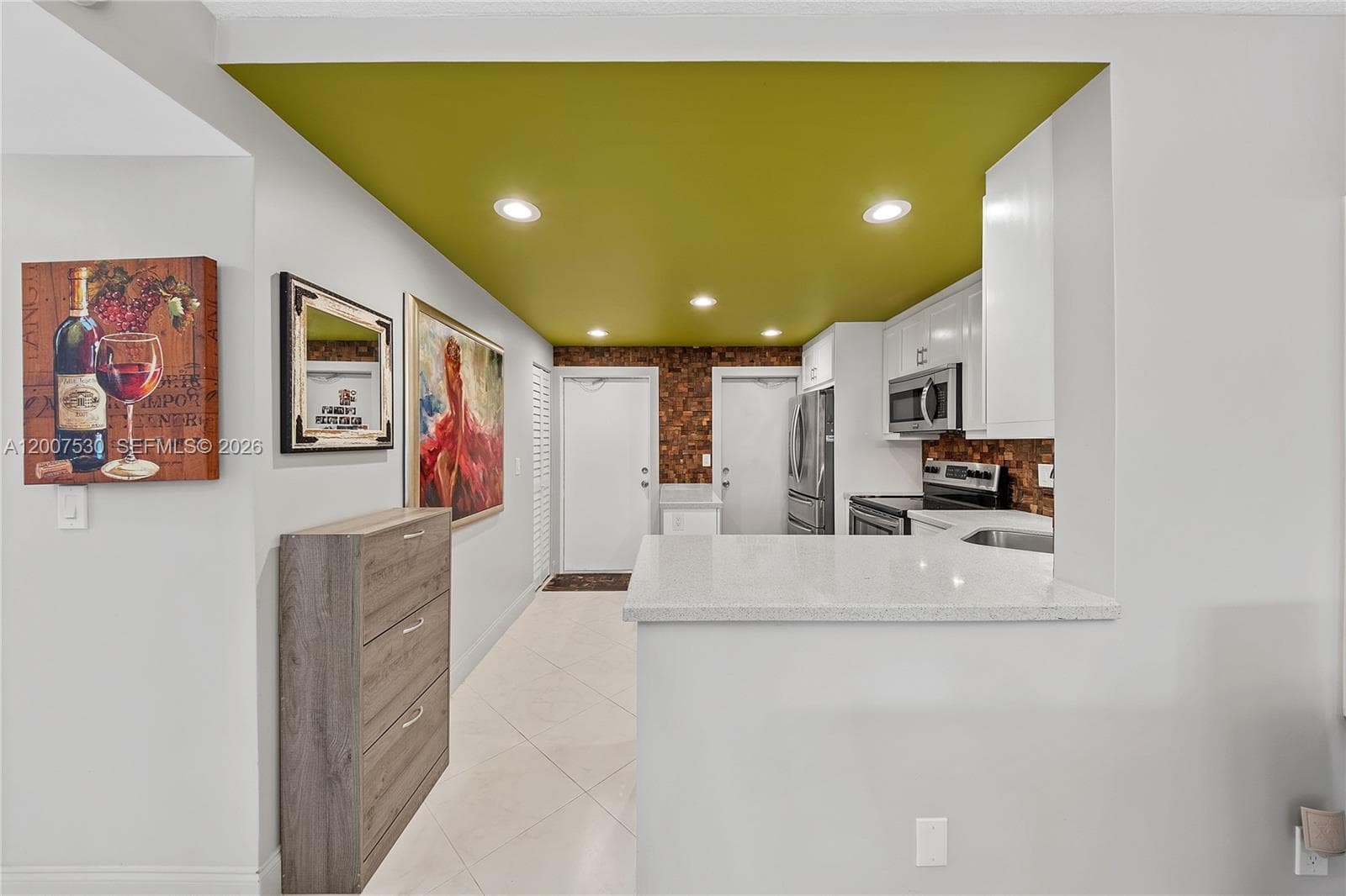 470 Paradise Isle Blvd 310 photo 7