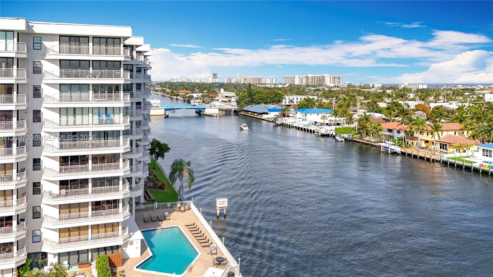 3100 48th St 507 photo 4