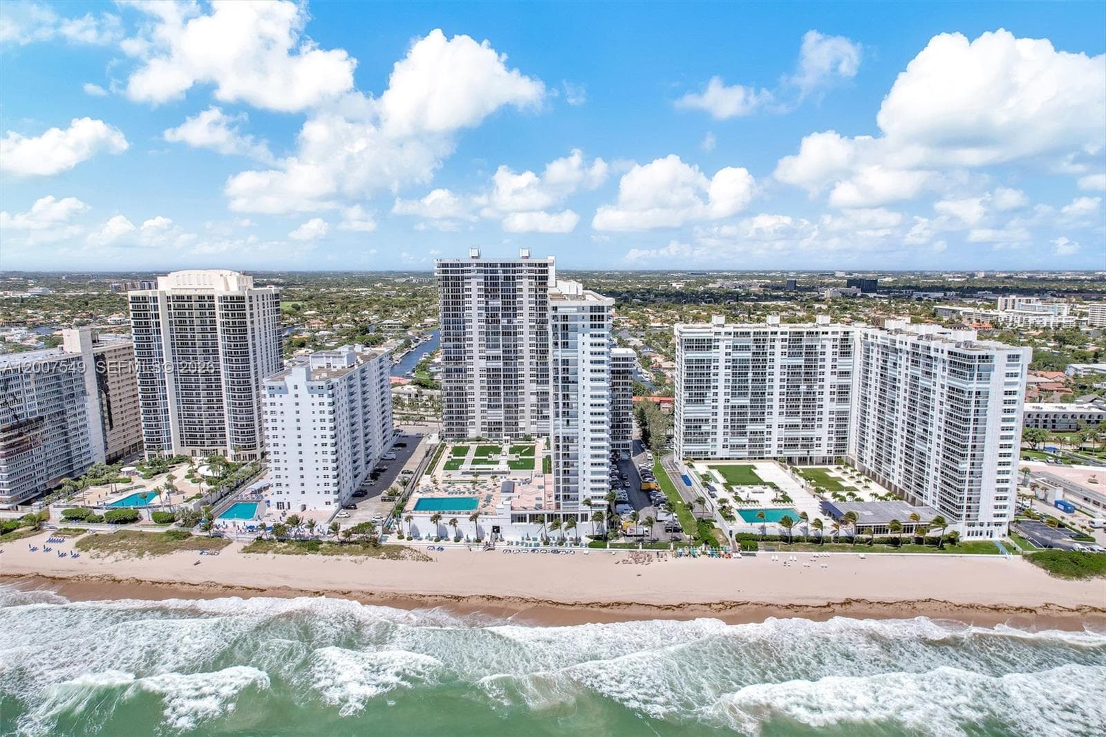 4280 Galt Ocean Dr 2F photo 3