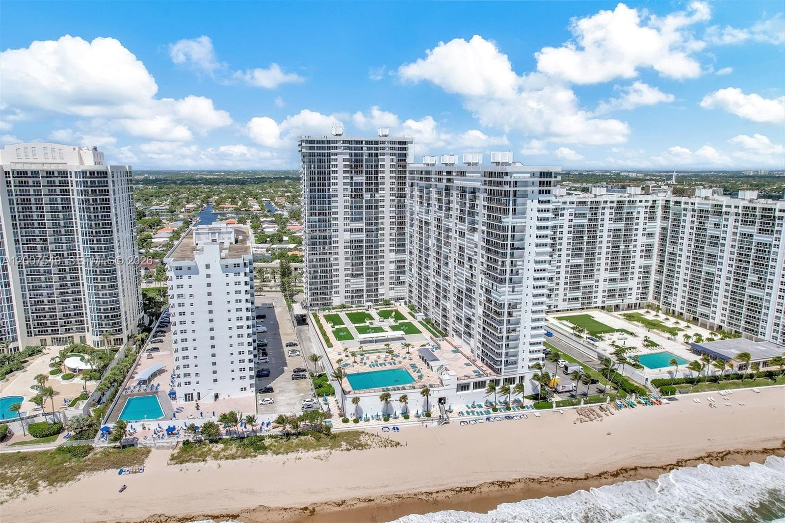 4280 Galt Ocean Dr 2F photo 4