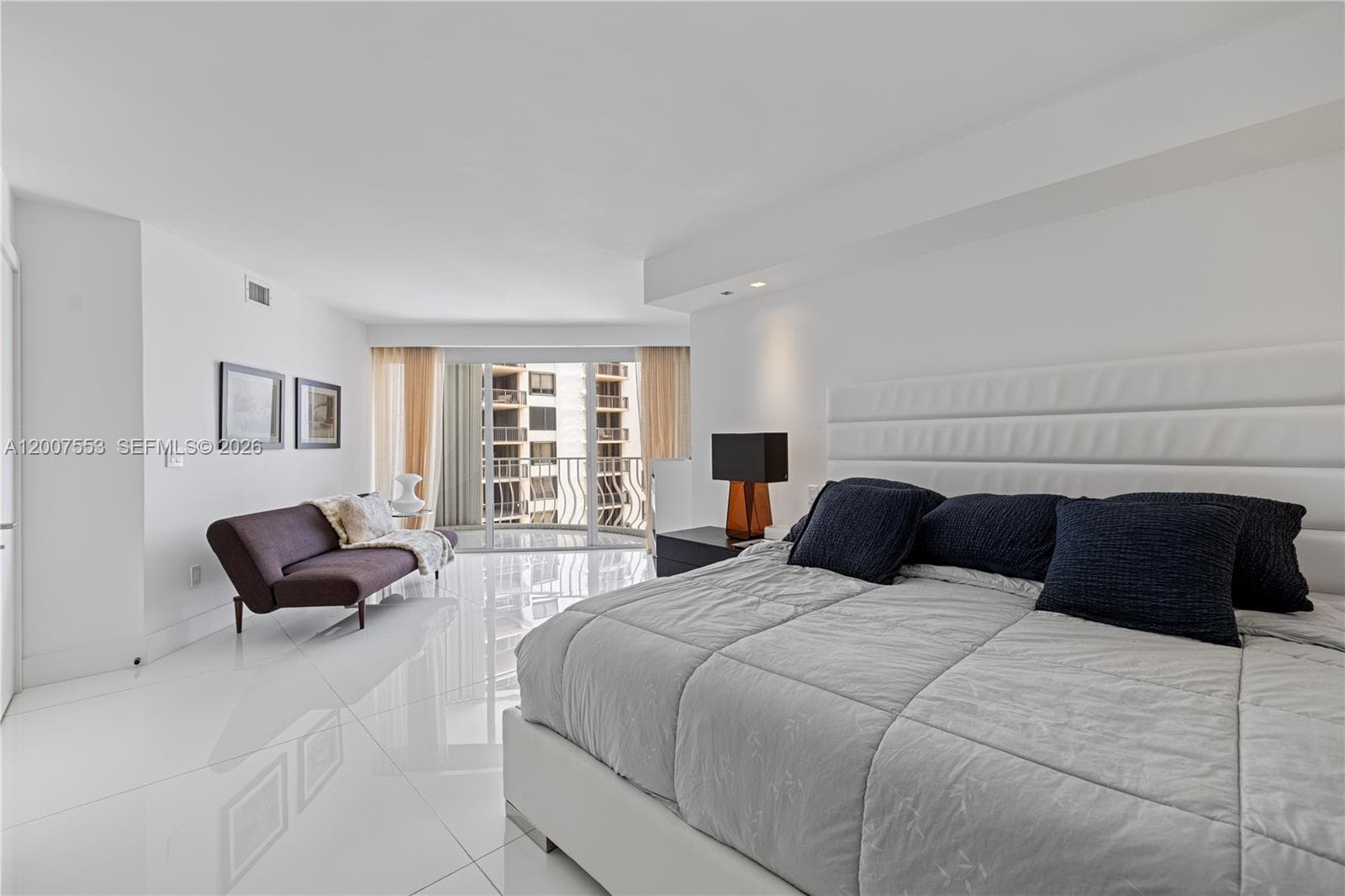 10155 Collins Ave 1210 photo 23