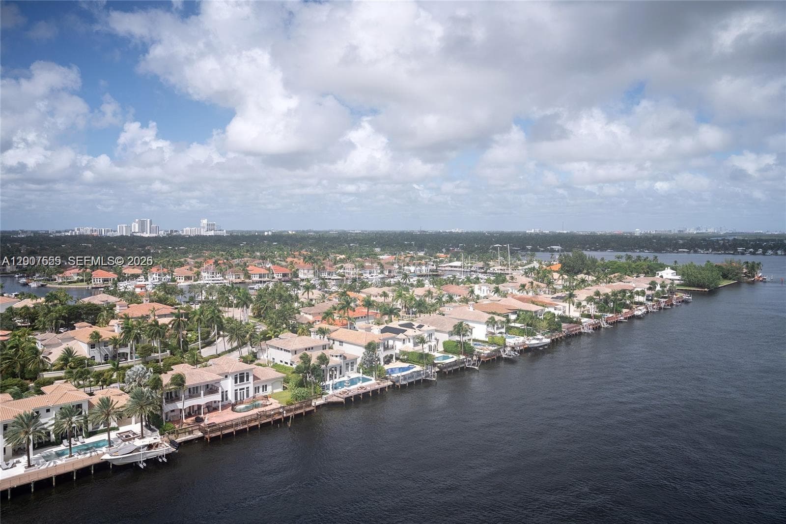 1600 Ocean Dr 17D photo 13