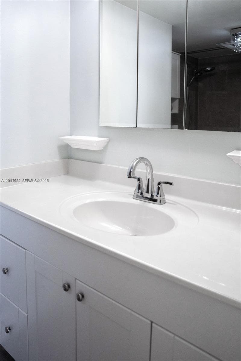 1600 Ocean Dr 17D photo 12