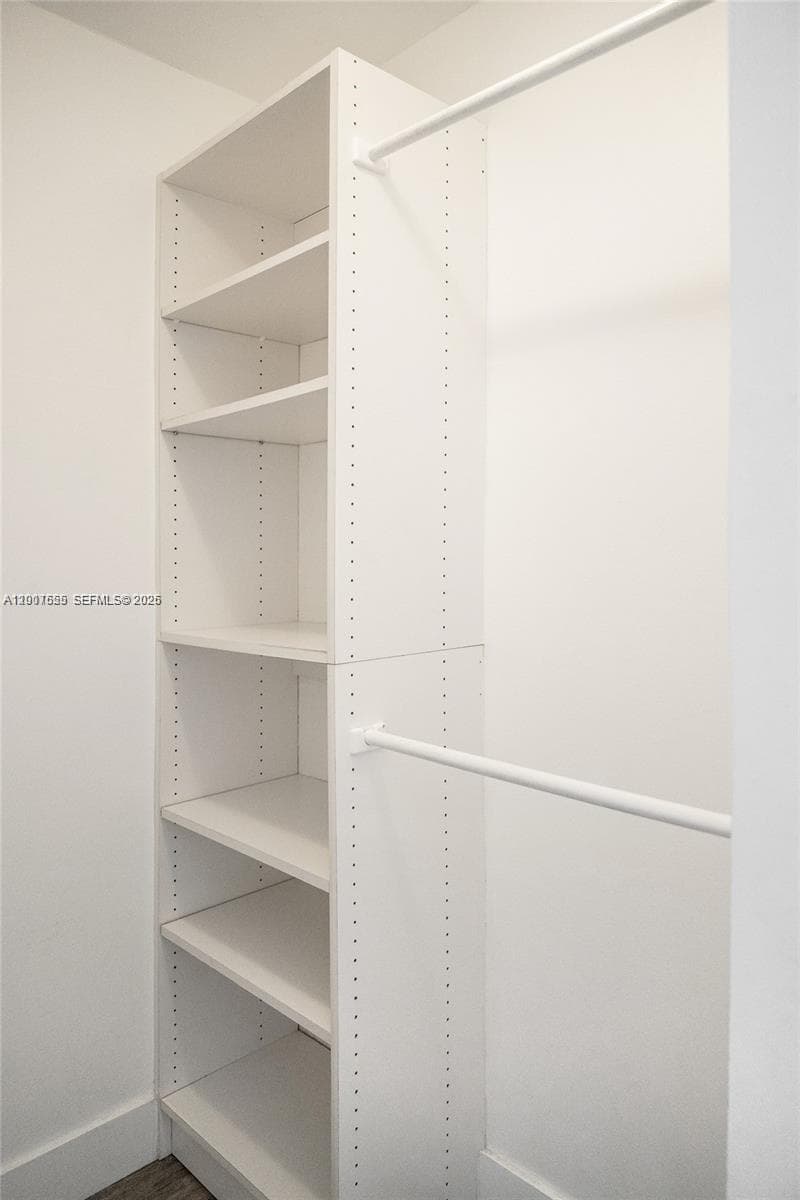 1600 Ocean Dr 17D photo 8