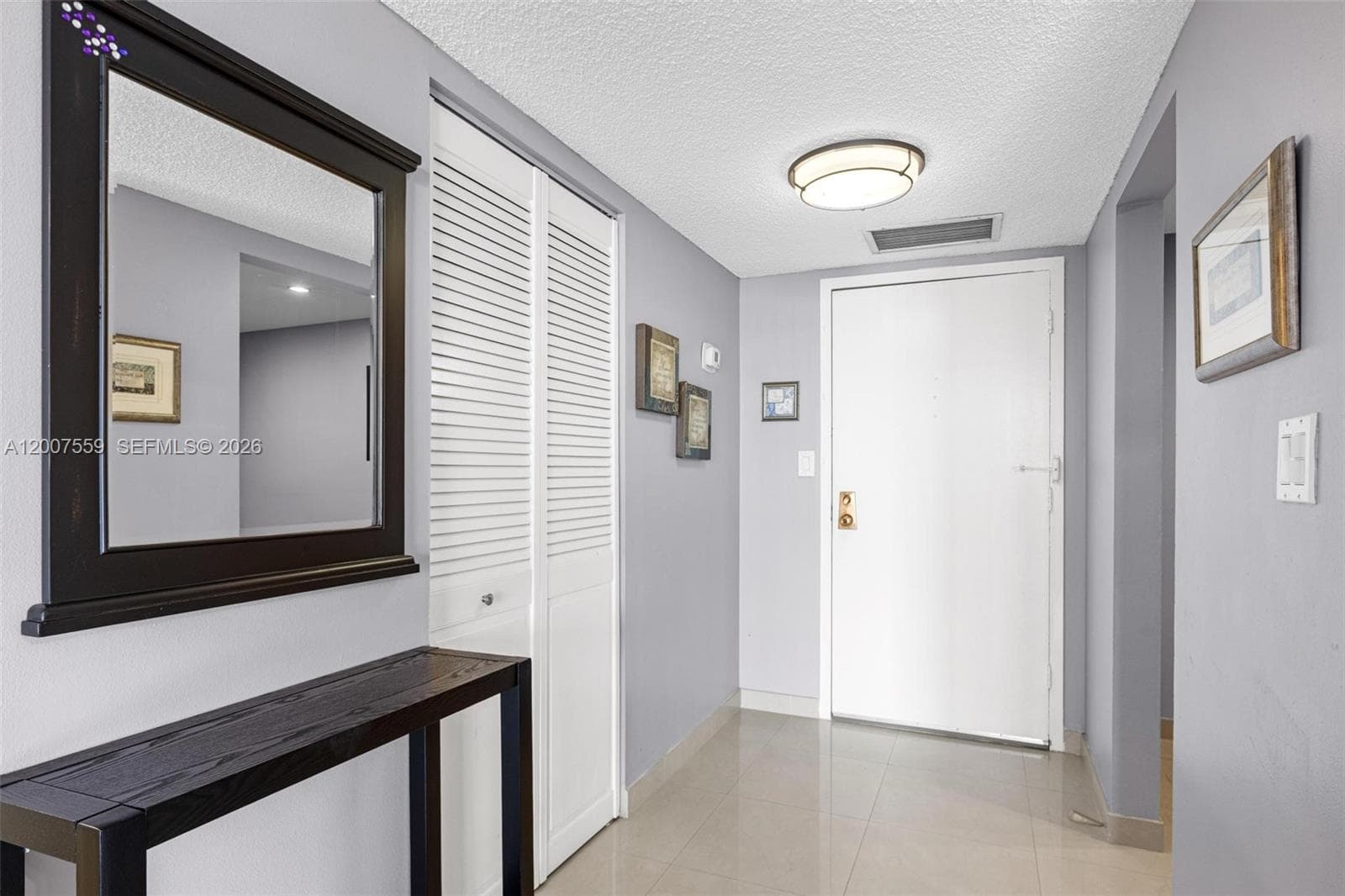 3800 Ocean Dr 301 photo 6