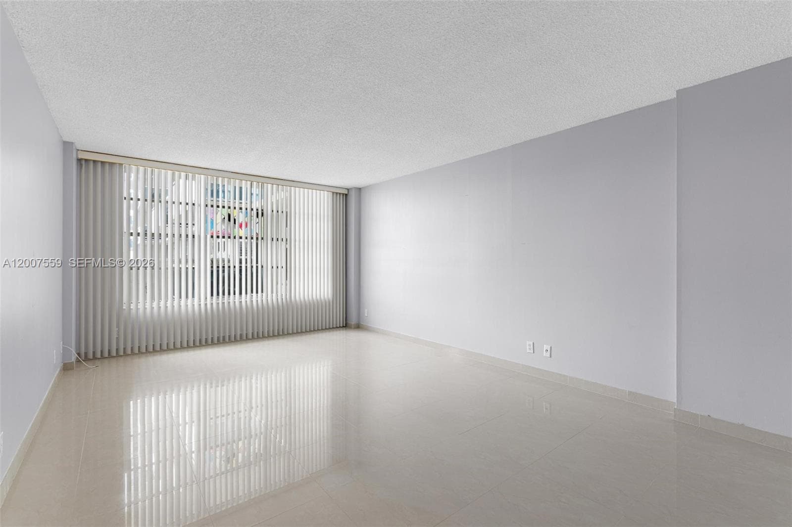 3800 Ocean Dr 301 photo 17