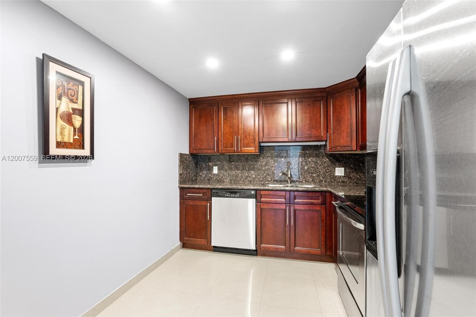 3800 Ocean Dr 301 photo 15