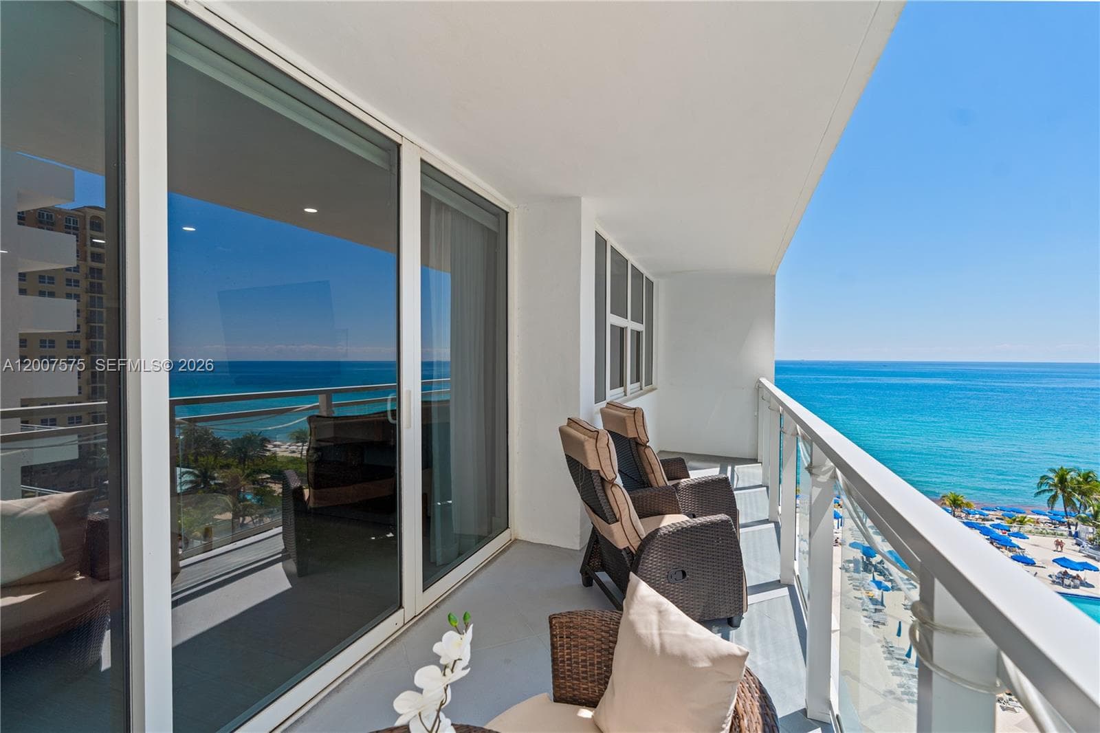 2030 Ocean Dr 918 photo 22