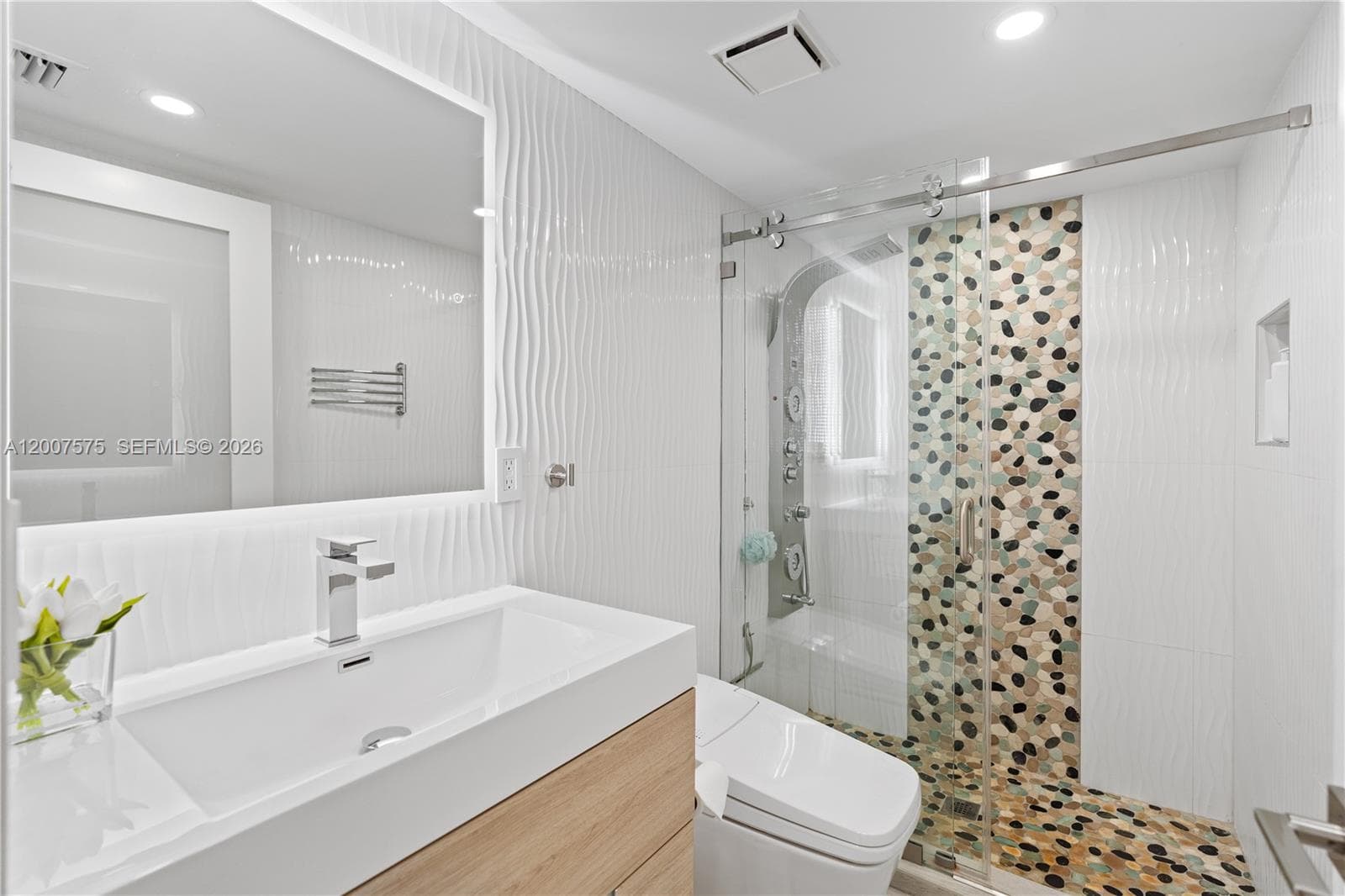 2030 Ocean Dr 918 photo 10