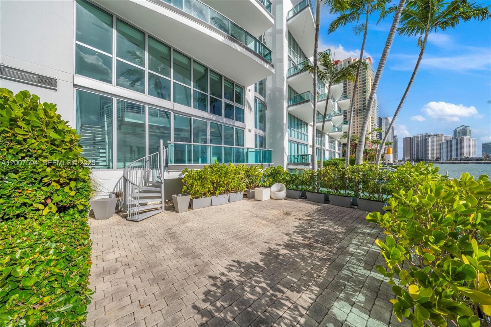 1331 Brickell Bay Dr BL-25 photo 6