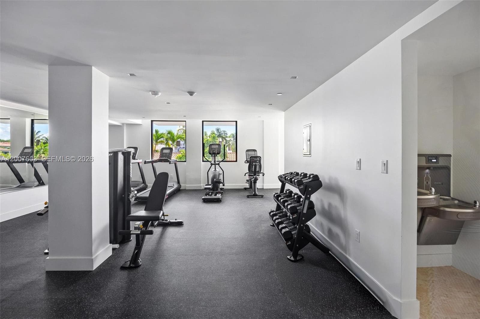 2829 Indian Creek Dr 1001 photo 22