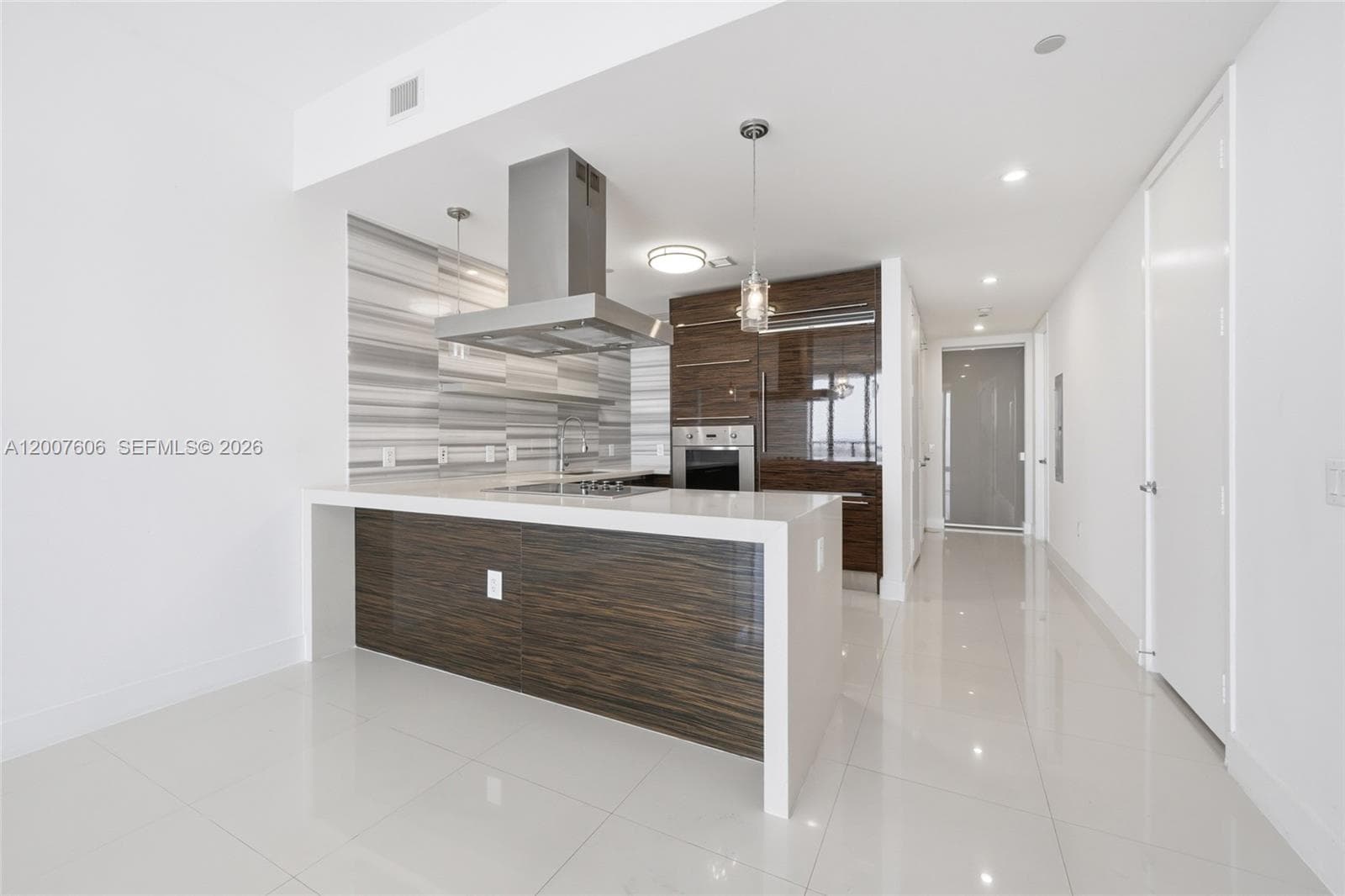 1100 Biscayne Blvd 4402 photo 9