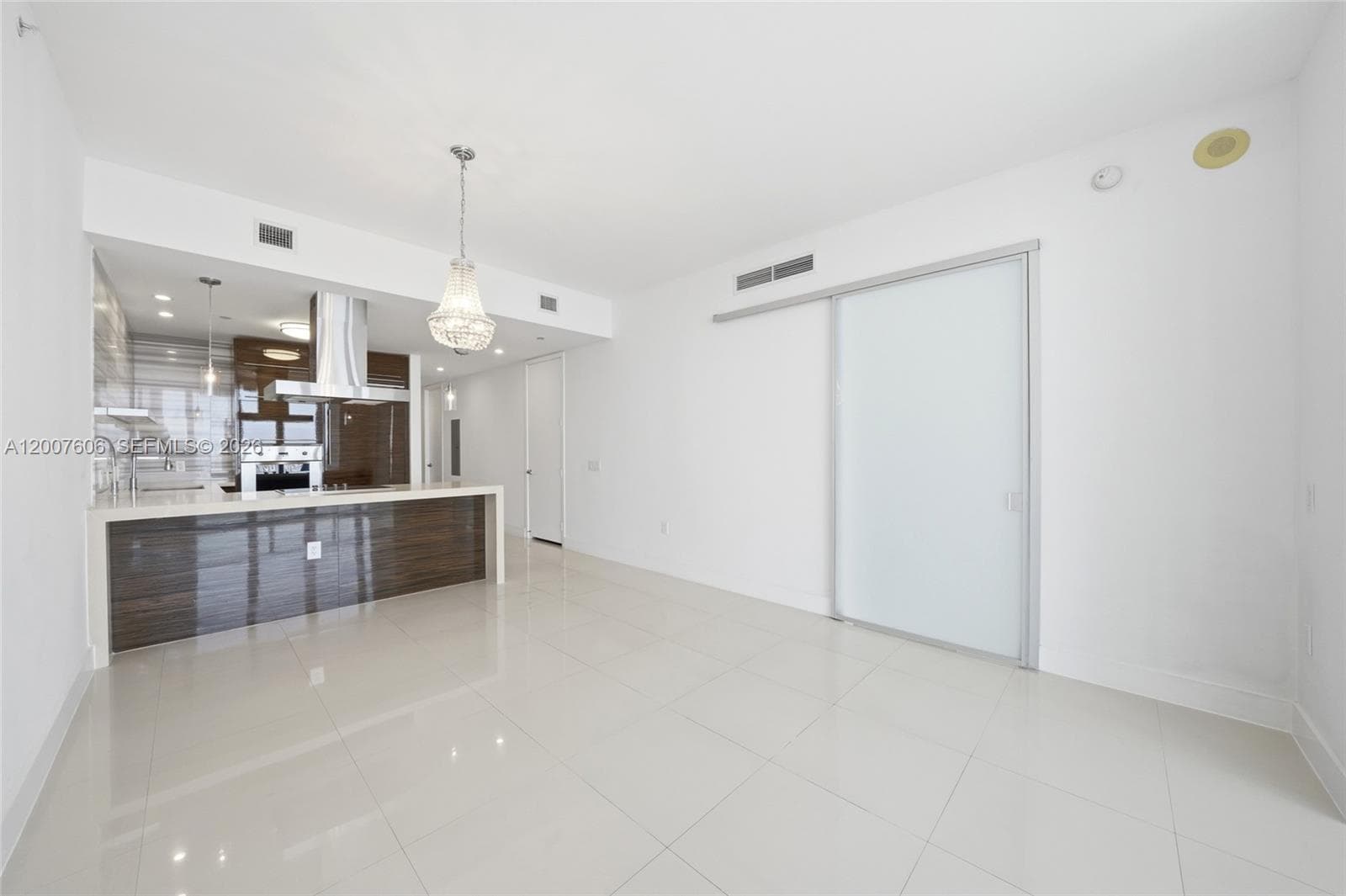 1100 Biscayne Blvd 4402 photo 10