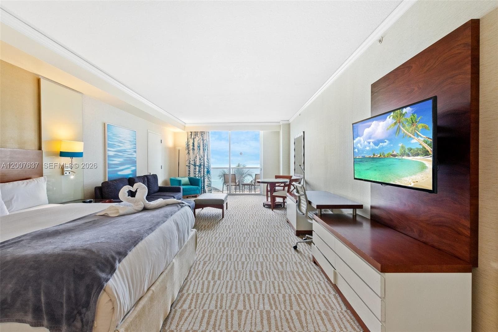 18001 Collins Ave 511 photo 6