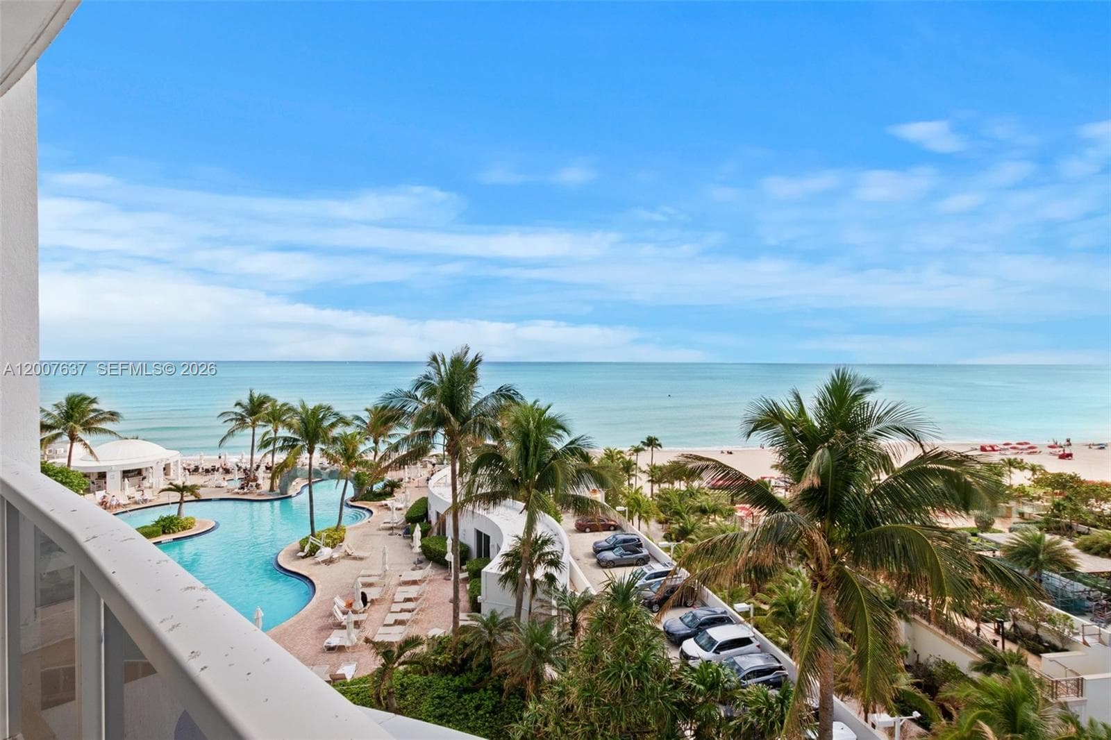 18001 Collins Ave 511 photo 12