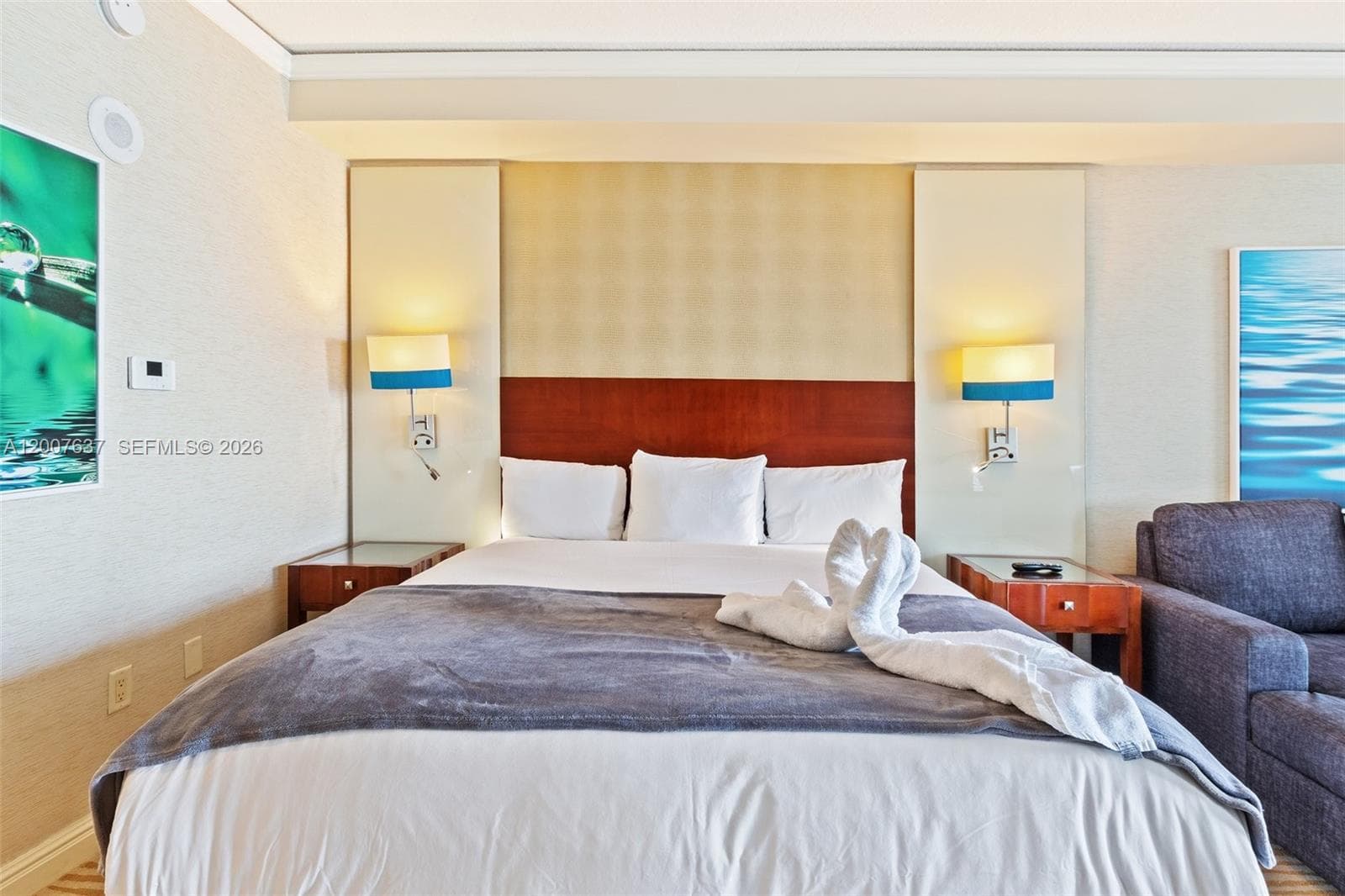 18001 Collins Ave 511 photo 7