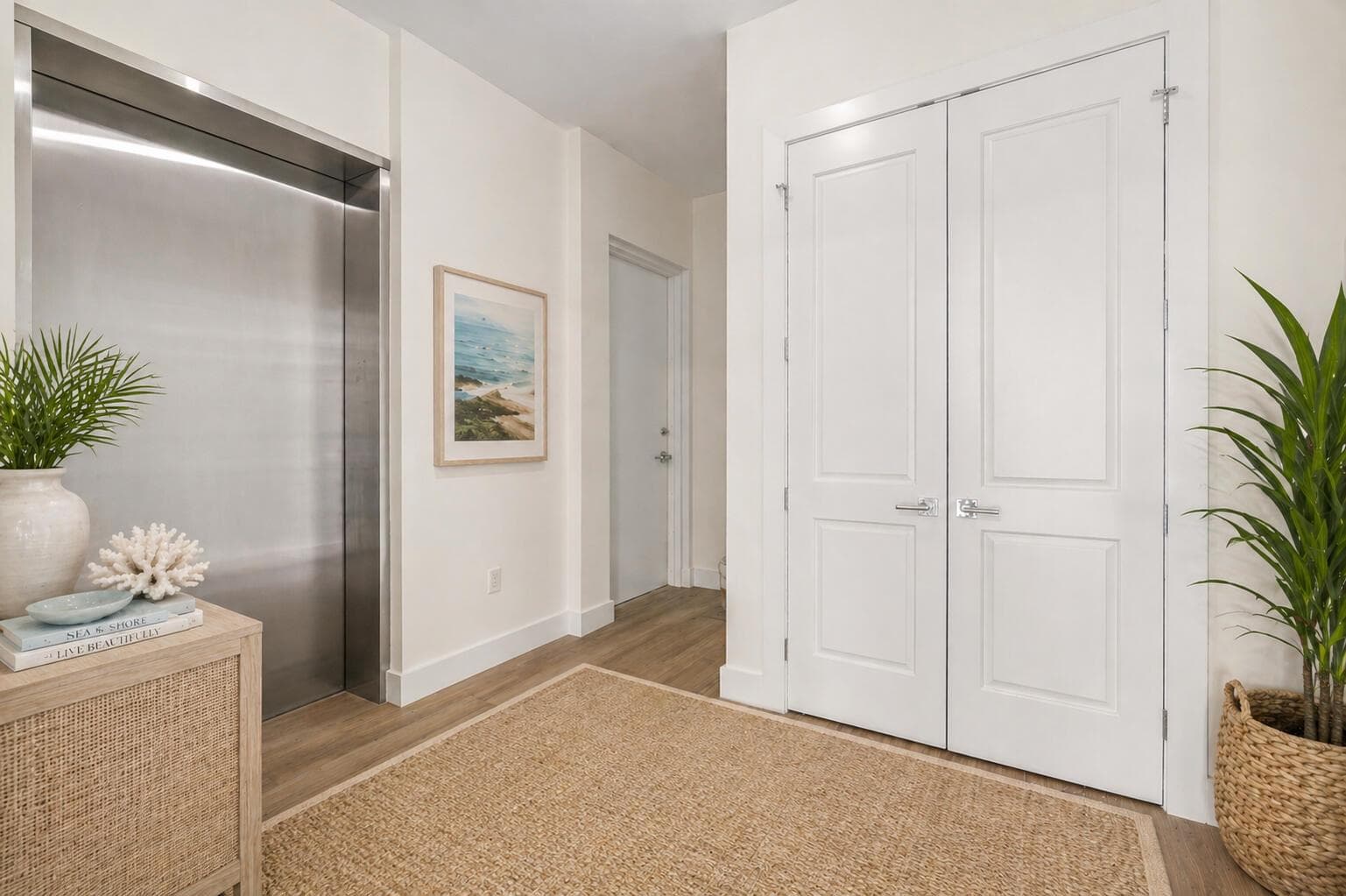 178 Lake Drive 4101 photo 5