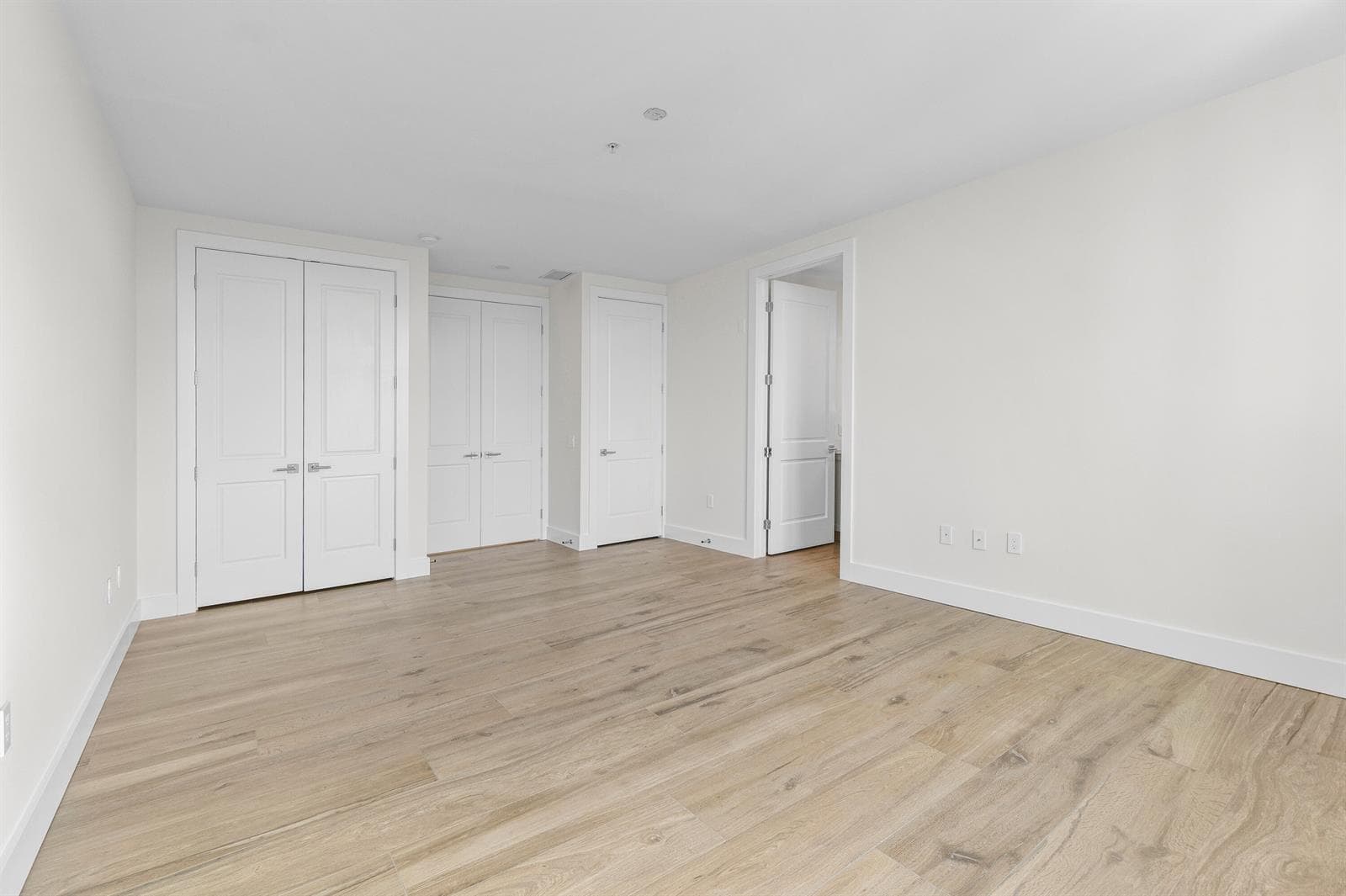 178 Lake Drive 4101 photo 25