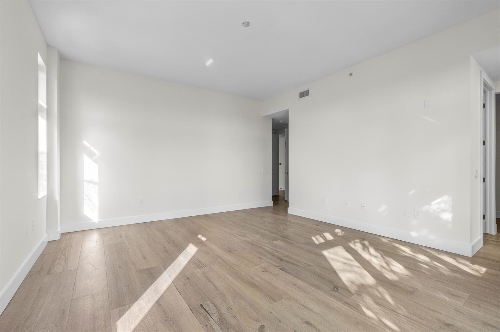 178 Lake Drive 4101 photo 21