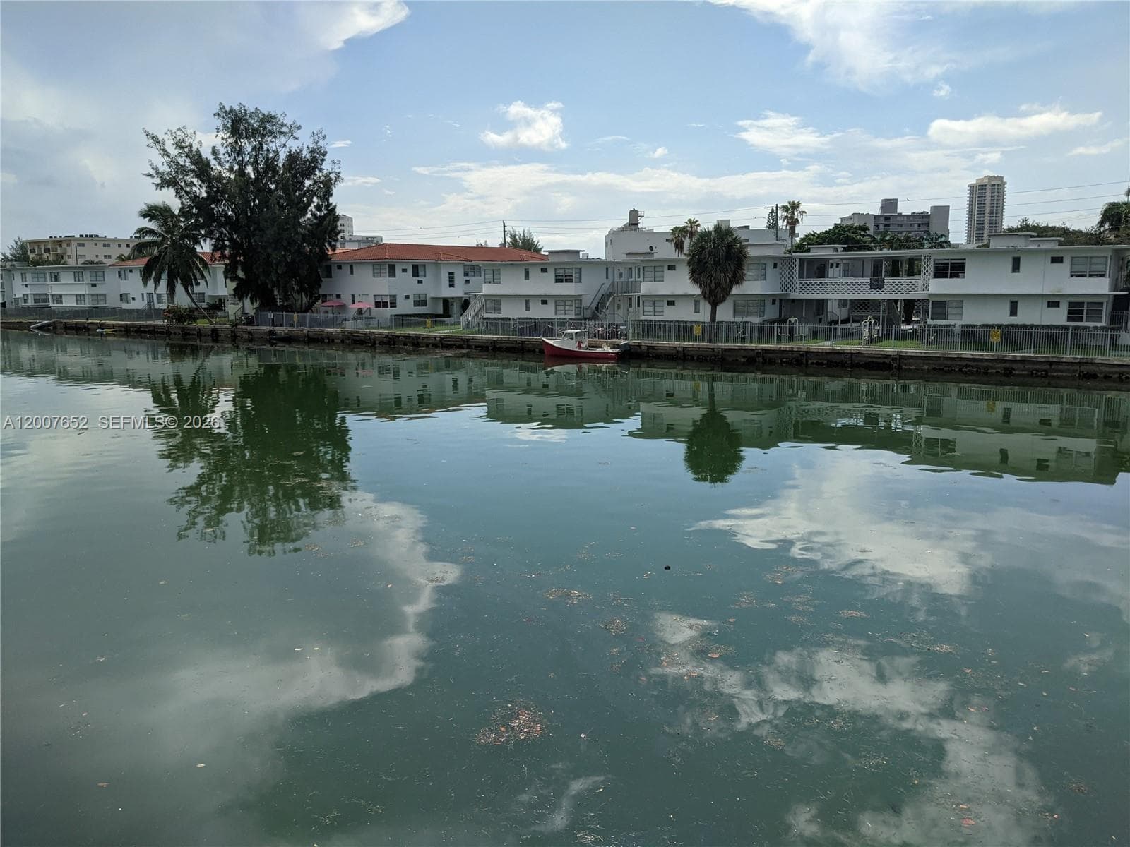 7741 Hawthorne Ave 7741 photo 7