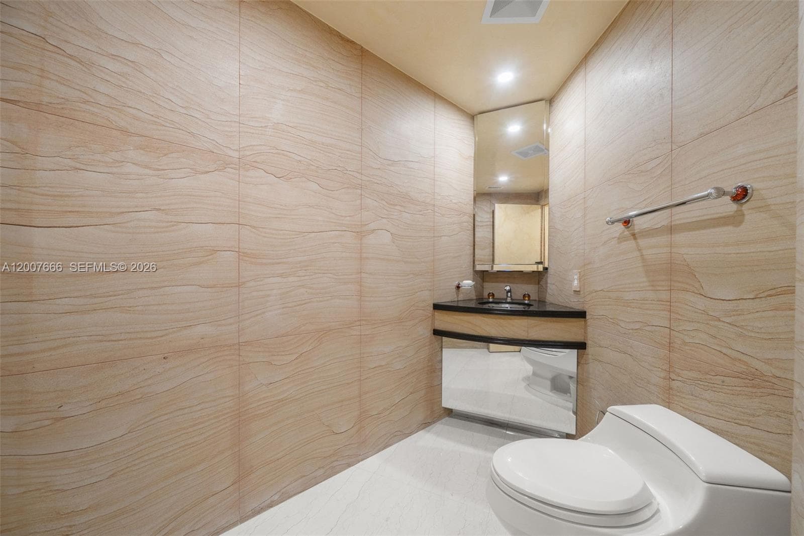 9999 Collins Ave 6G photo 24