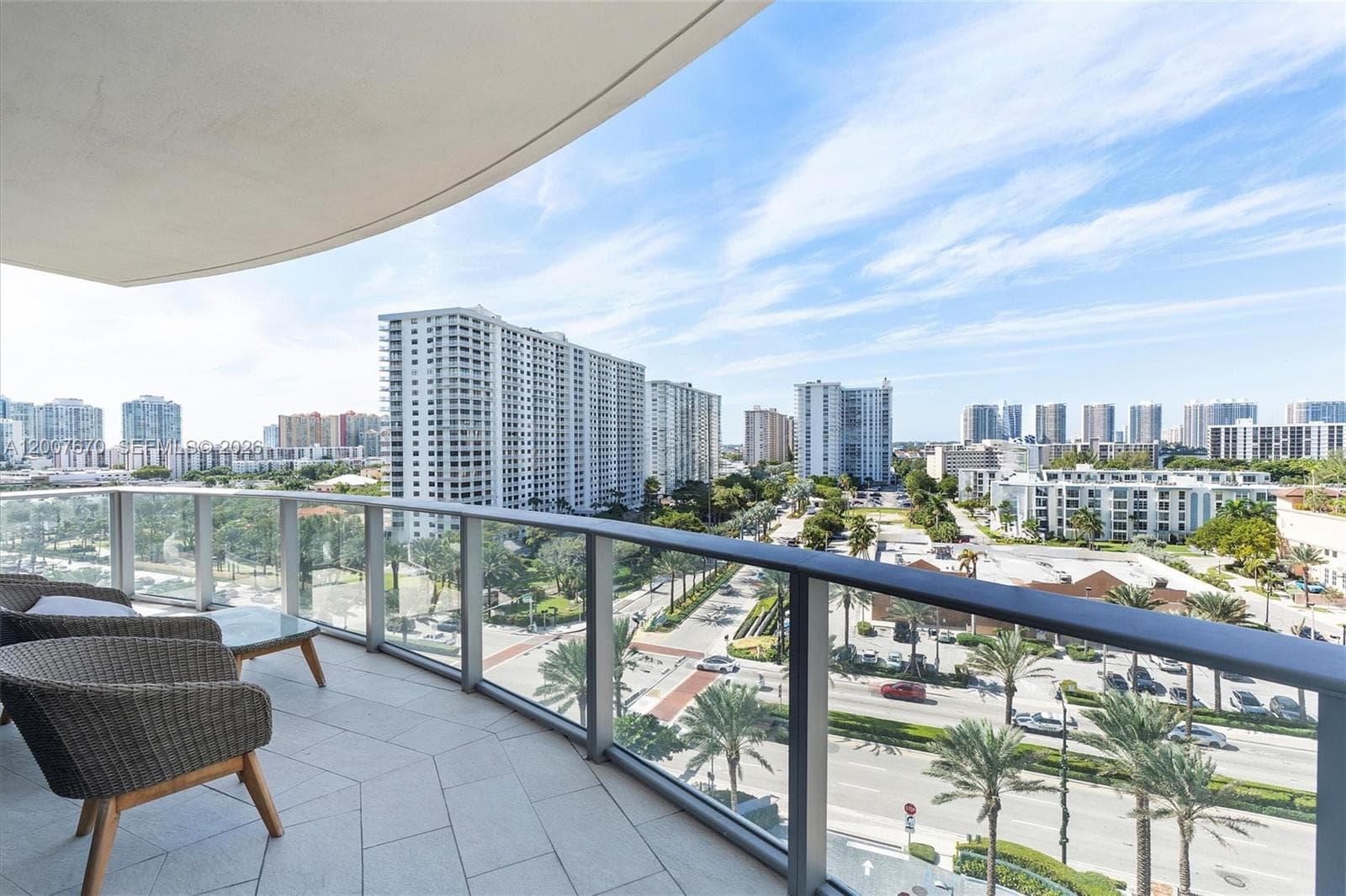 17475 Collins Ave 504 photo 17
