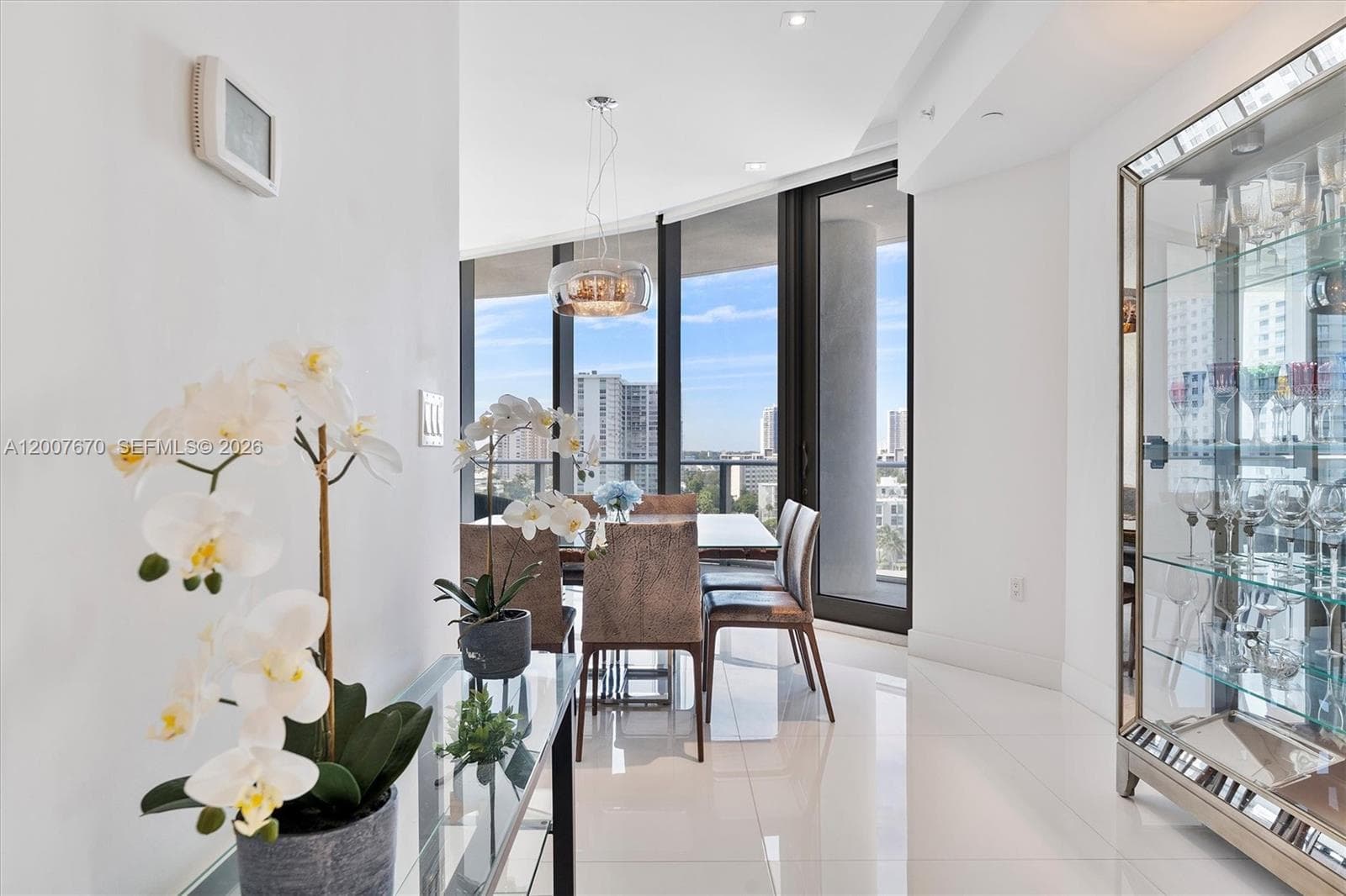 17475 Collins Ave 504 photo 3