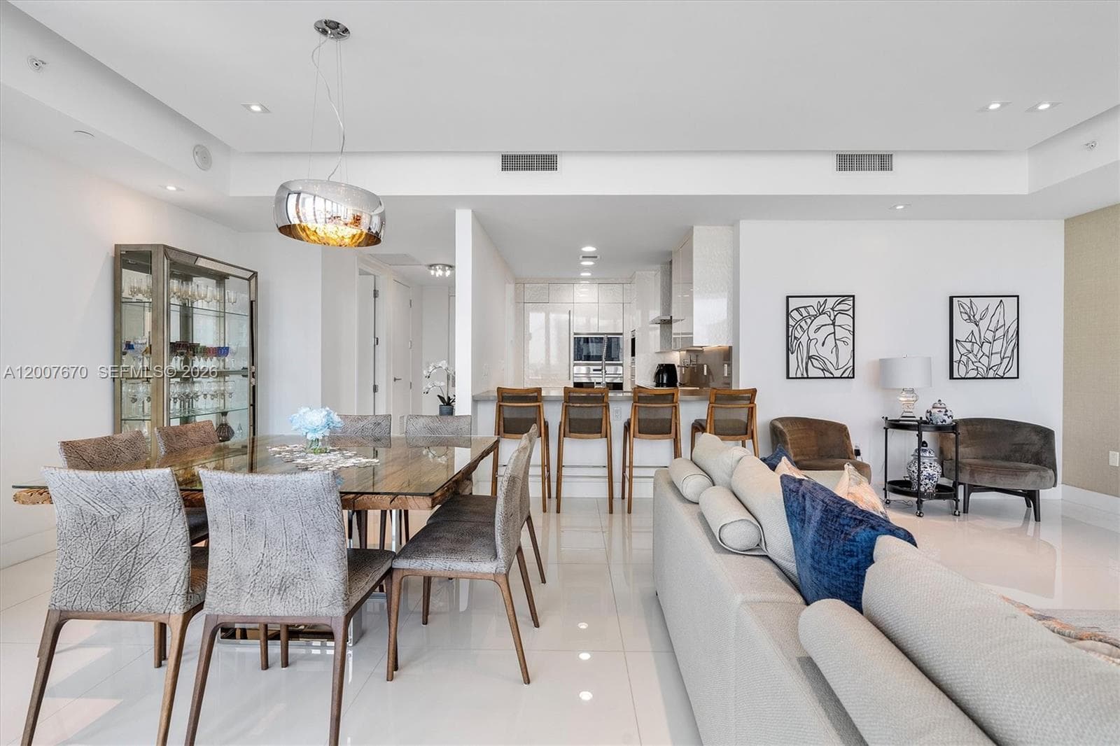 17475 Collins Ave 504 photo 11