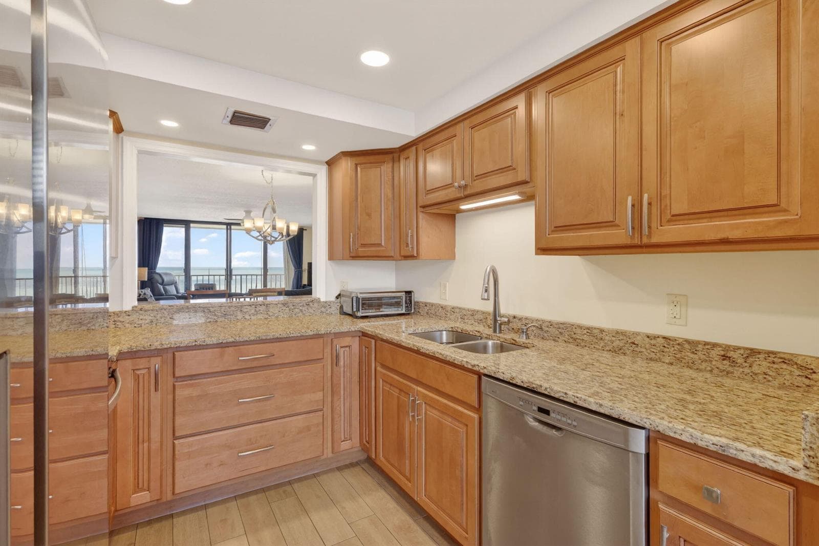 5061 N Highway A1a 905 photo 17