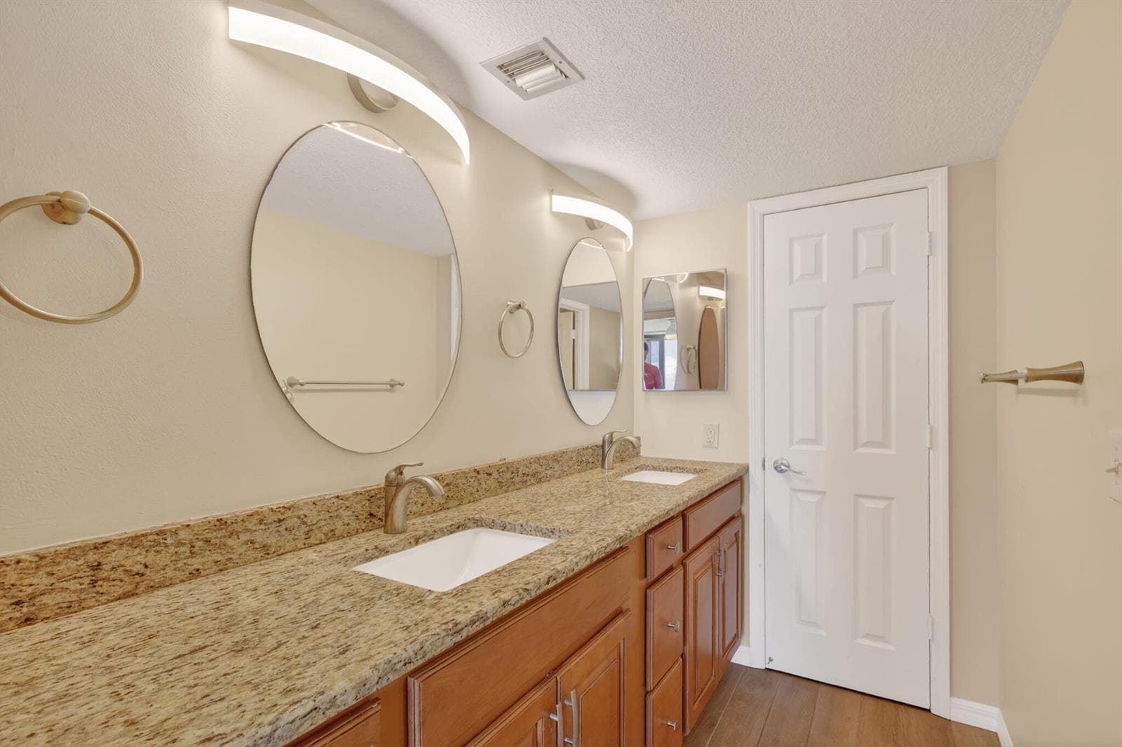 5061 N Highway A1a 905 photo 24