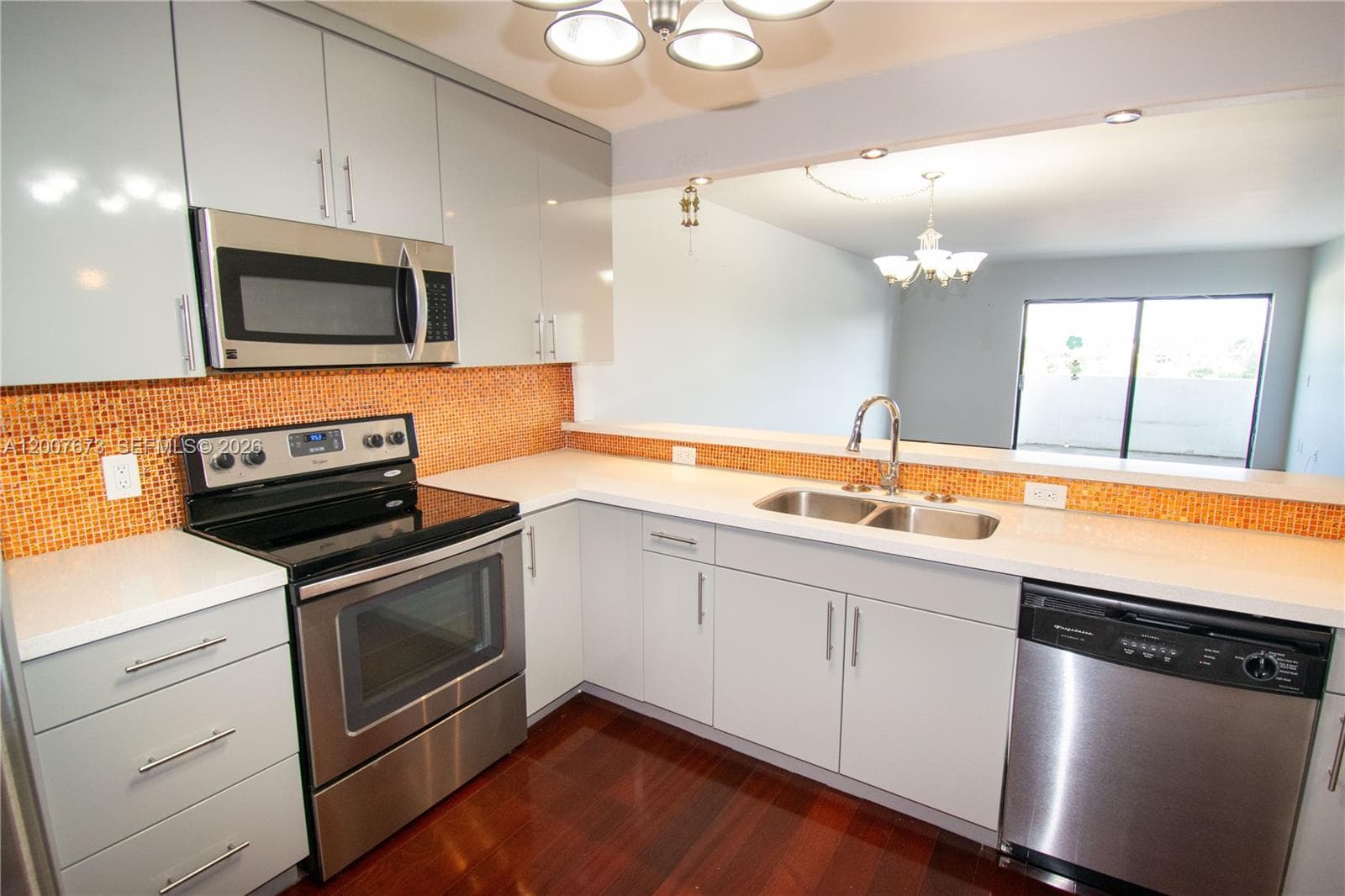110 Shore Dr 5B photo 7