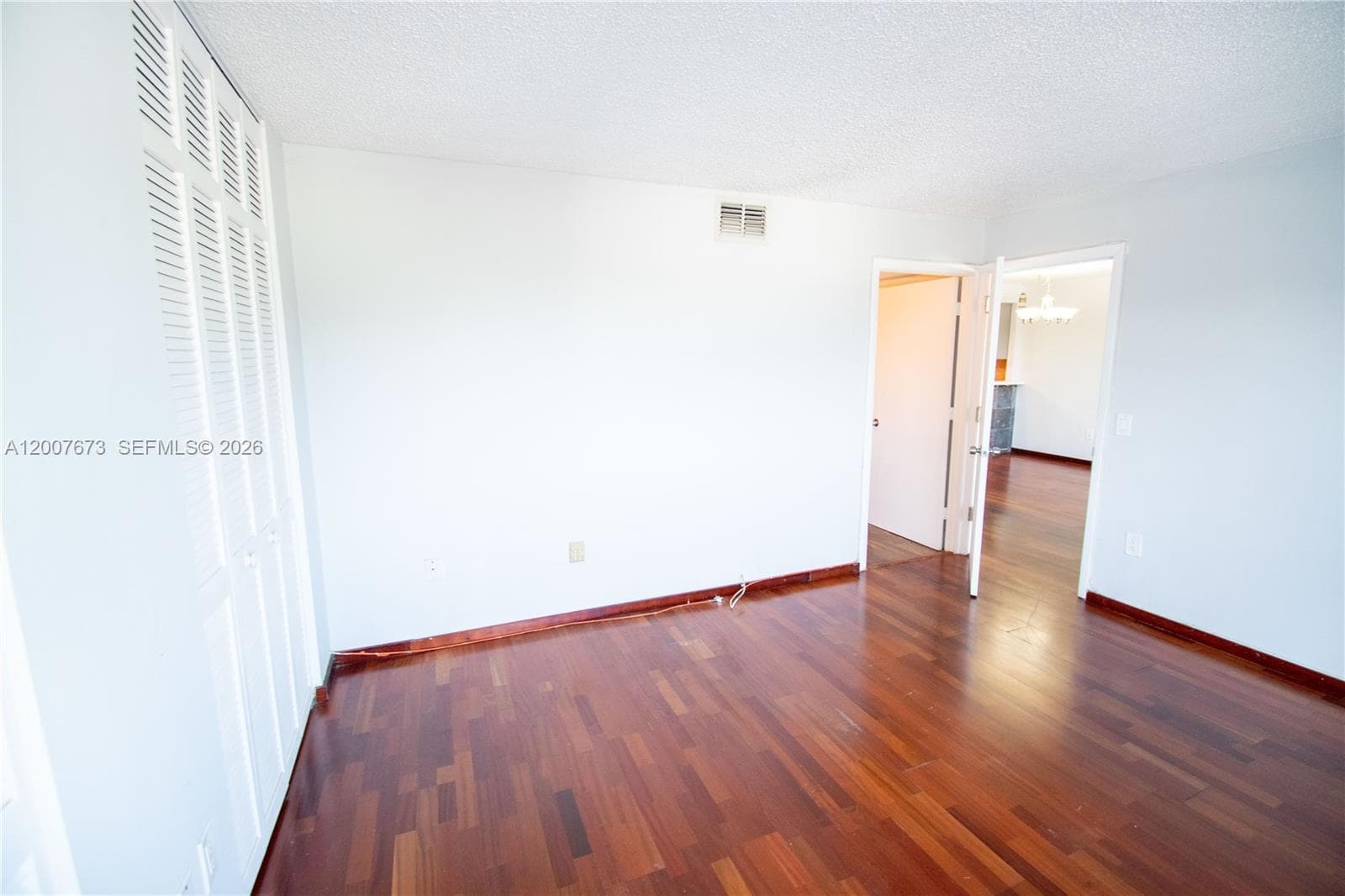 110 Shore Dr 5B photo 18
