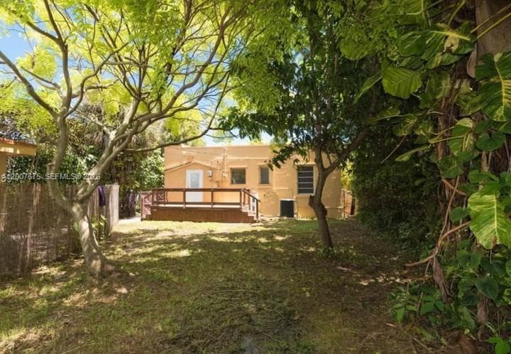 305 2nd Ave na photo 1