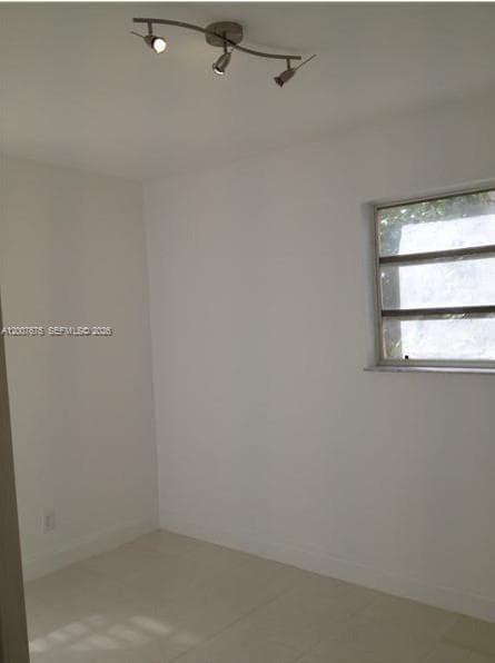 305 2nd Ave na photo 10