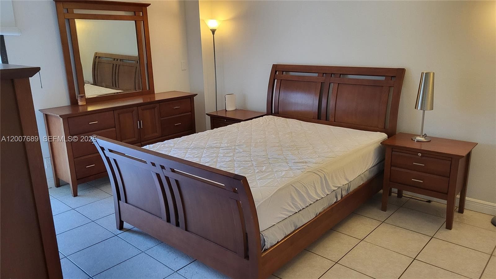 3475 N Country Club Dr 409 photo 14